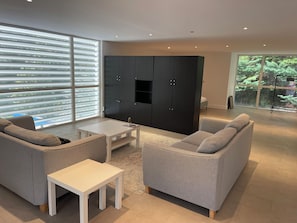 Living area - Spacious studio set in a green location (Biot)