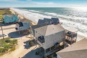 On the beach - Lookout & Paradise - 2 Units On the Beach! (Surfside Beach)