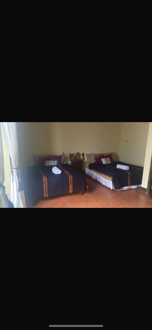 Room - Welcome to casa Azul,  The perfect sanctuary during Semana Santa ! (Antigua Guatemala)