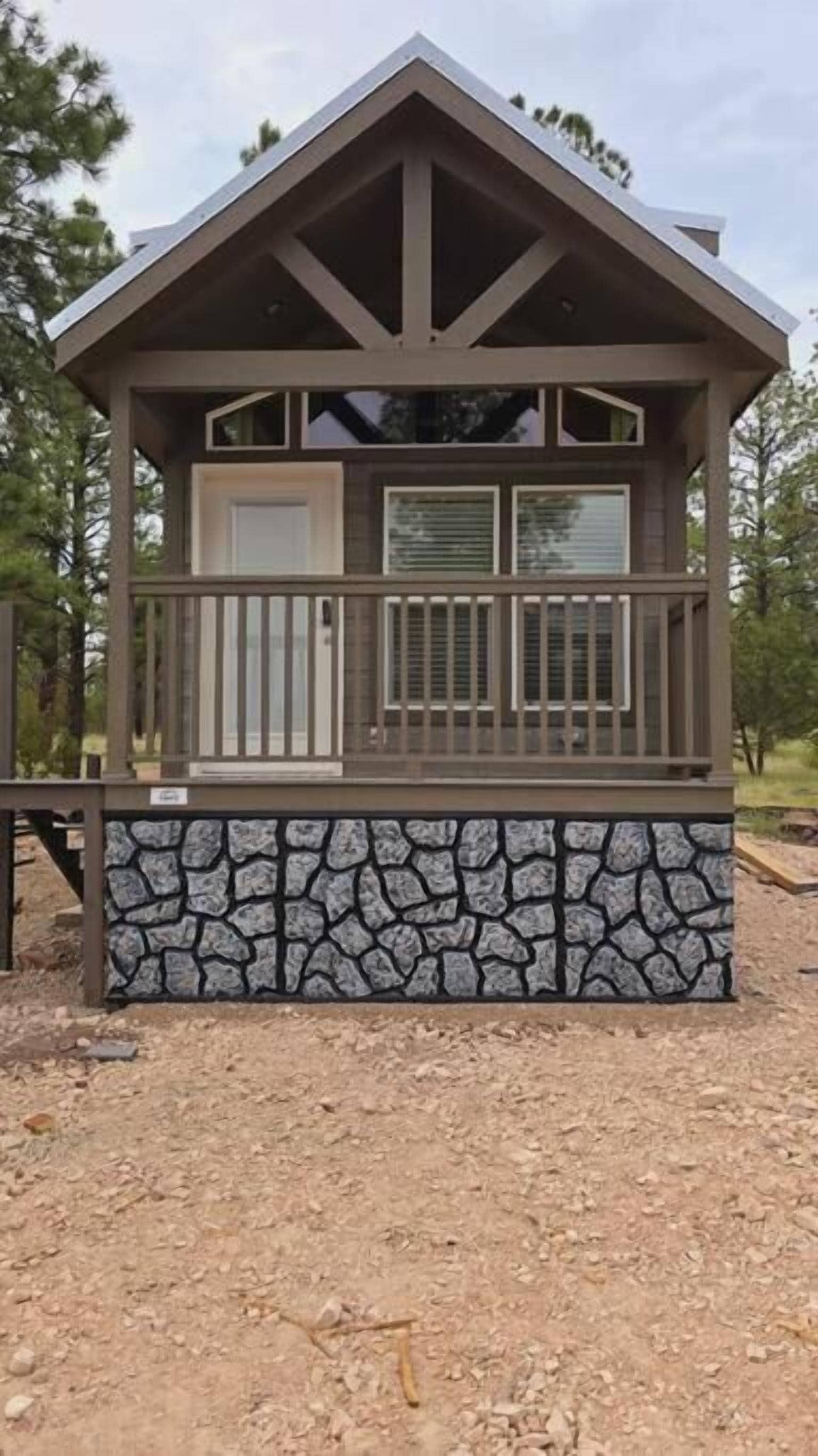 Chalet rustique luxueux, 1 très grand lit, non-fumeur | Détail de l’extérieur