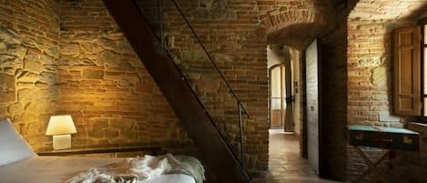 4 bedrooms