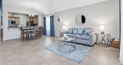 Casa SolSky
Spacious 4-bedroom house with AC in charming Mission