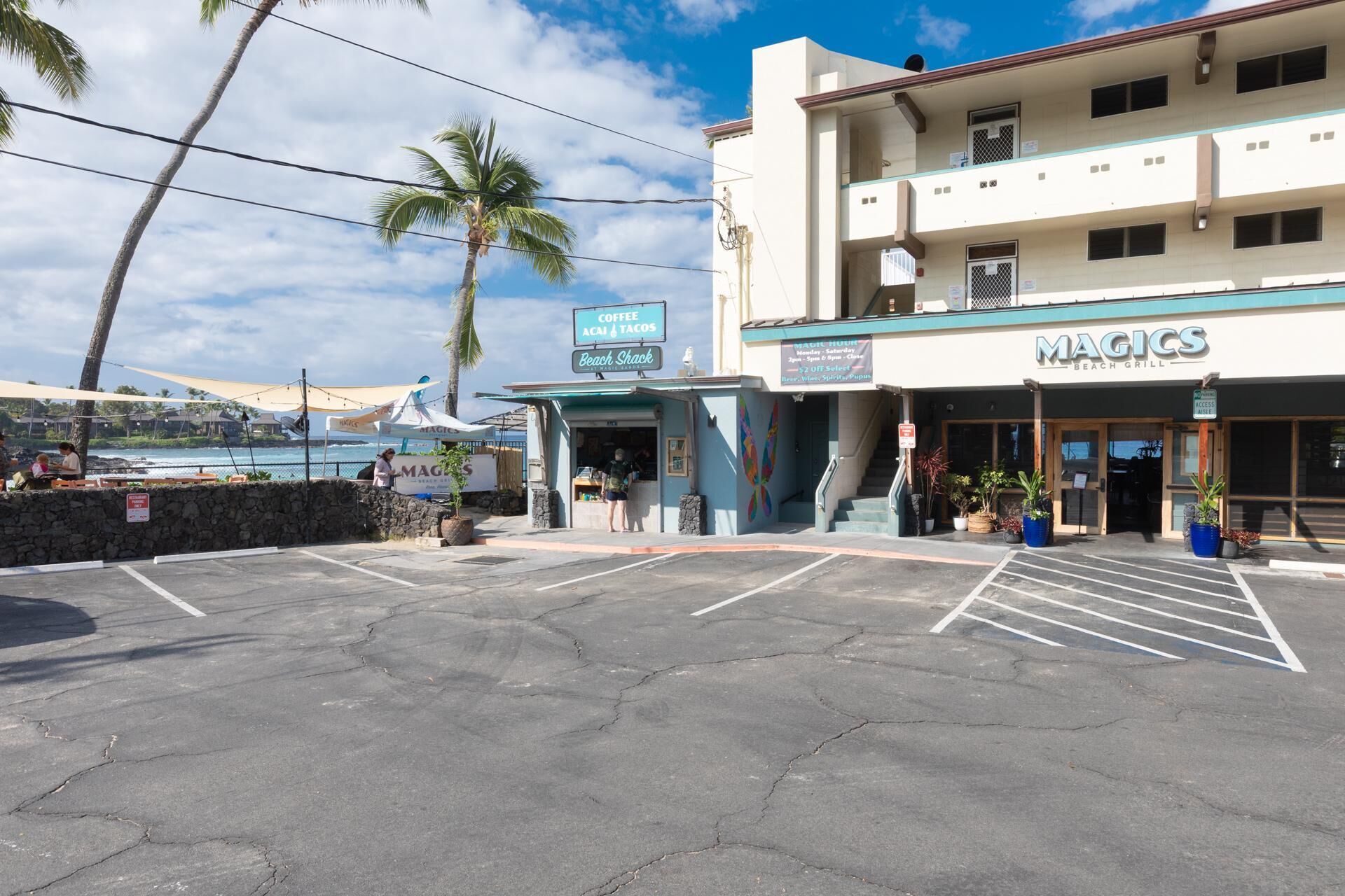 Condo, 1 Queen Bed (Kona Magic Sands#305) | Exterior