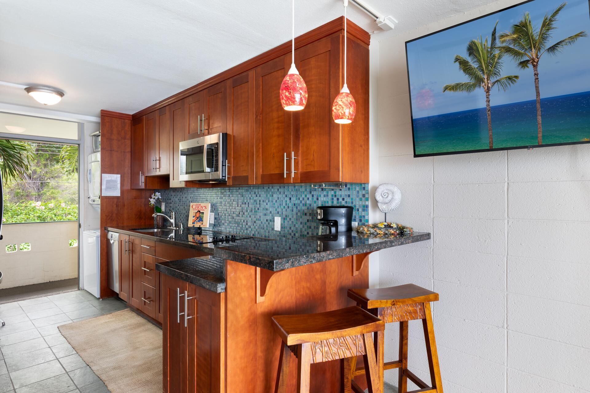 Condo, 1 Queen Bed (Kona Magic Sands#305) | Private kitchen