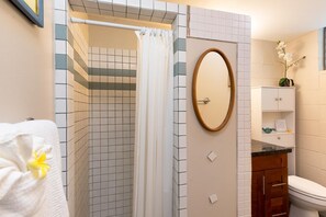 Condo, 1 Queen Bed (Kona Magic Sands#305) | Bathroom - Kona Magic Sands#305 (Kailua-Kona)