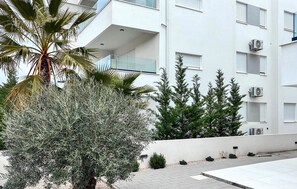 Property grounds - 2 bedroom awesome apartment in Turanj (Turanj)