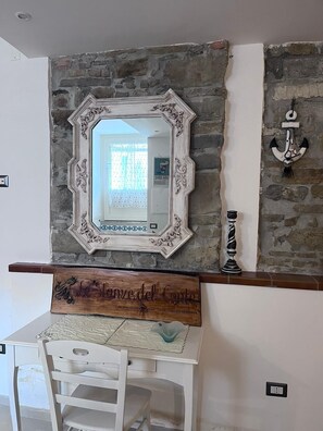 Interior - The Count's Rooms (Case del Conte)