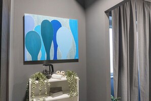 Interior - Luxury Triple Room (Catania)