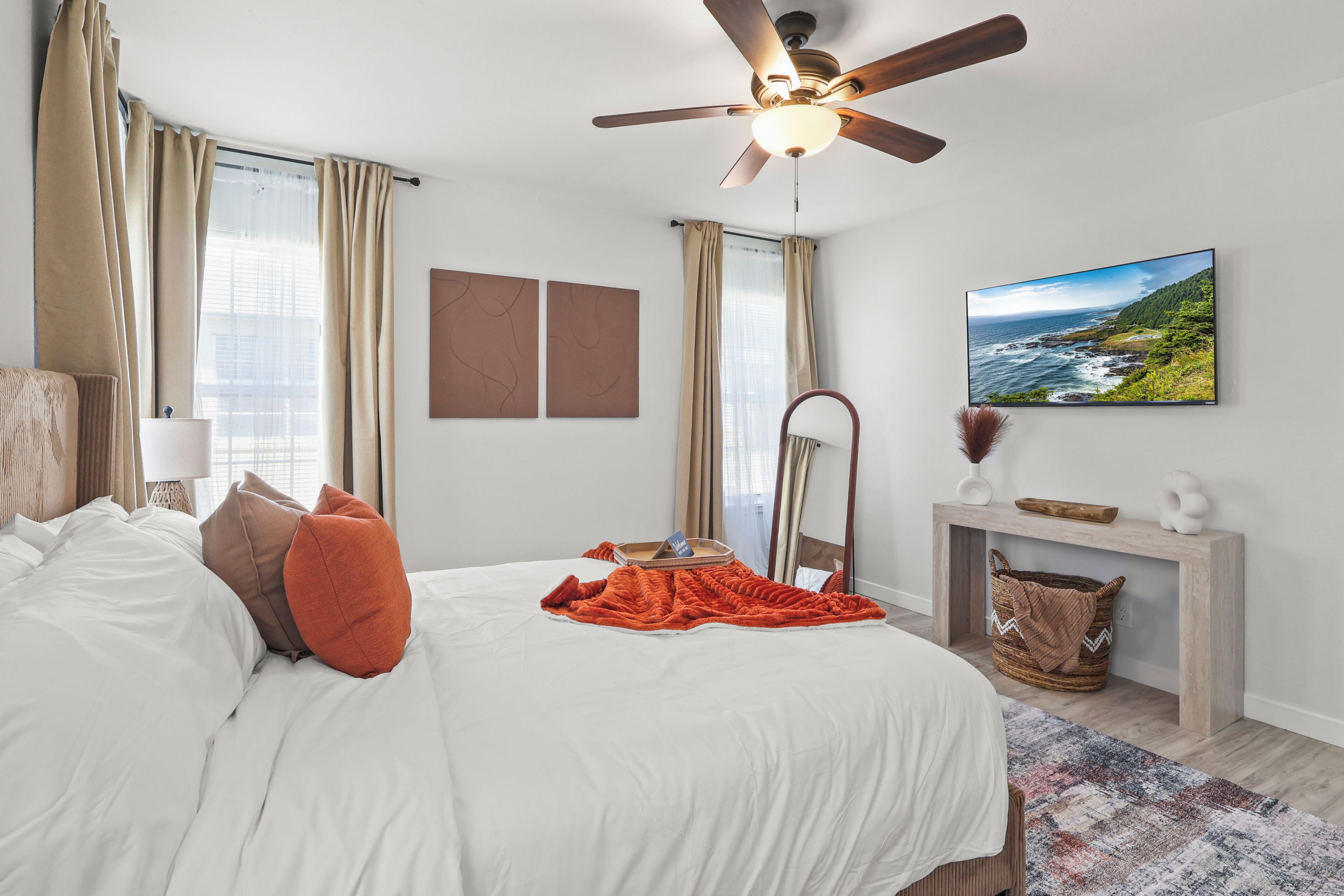 2 bedrooms, iron/ironing board, free WiFi, bed sheets