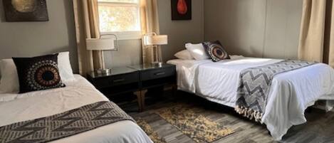2 bedrooms, iron/ironing board, WiFi, bed sheets