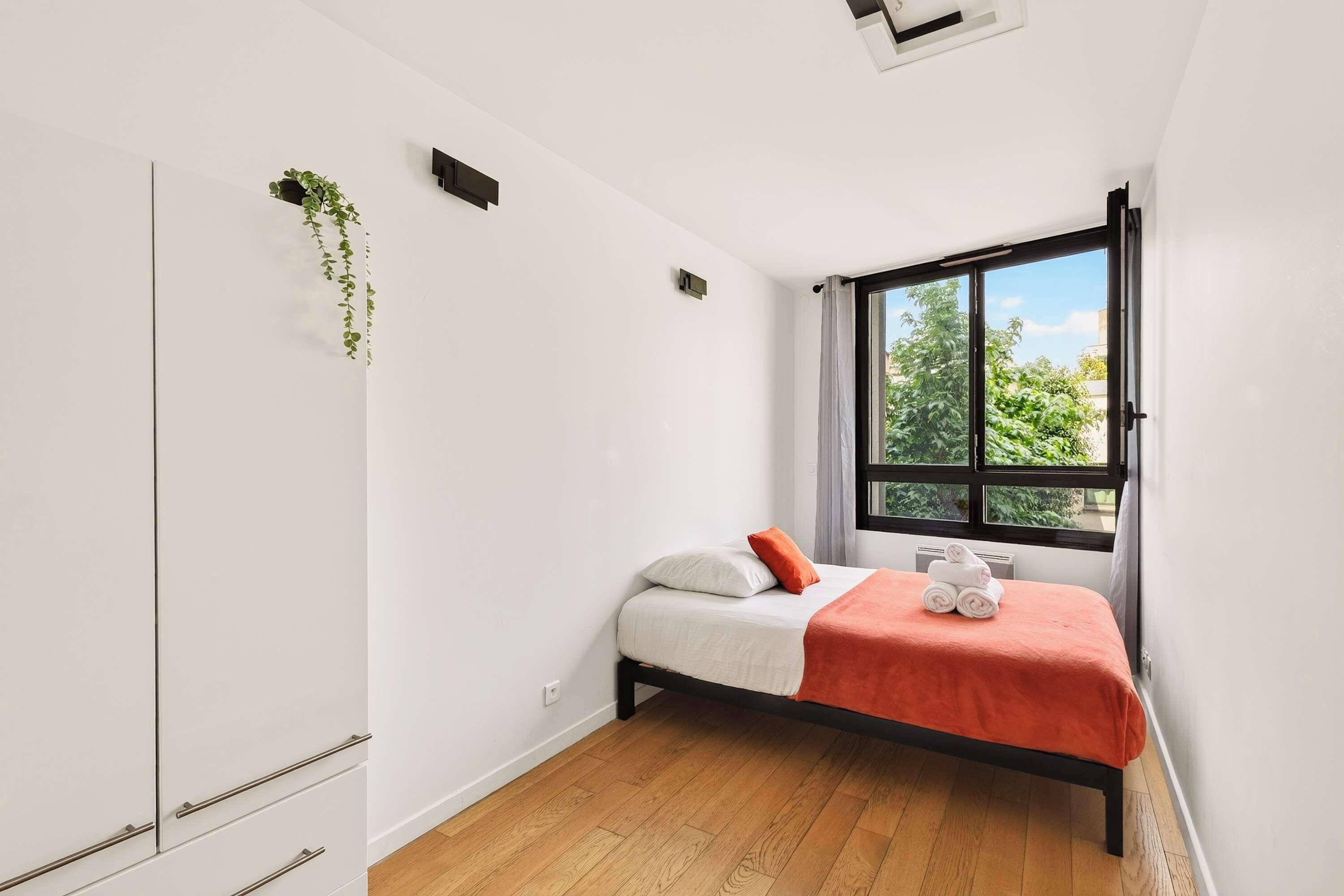 2 bedrooms, iron/ironing board, travel crib, WiFi
