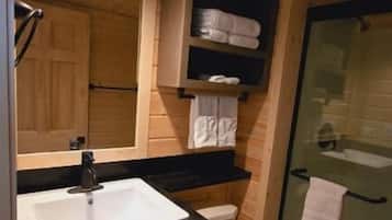 Luxury Cabin, Non Smoking, Mountain View | Bathroom