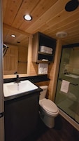 Cabane Luxe, non-fumeurs, vue montagne | Salle de bain