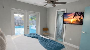 3 quartos, ferros/tábuas de passar roupa, Wi-Fi, roupa de cama