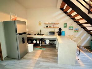 Private kitchen - Modern 2 Bedroom Scenic Retreat w/ Pool and Fitness Studio (Paraiso)