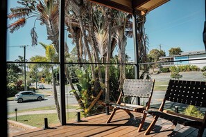 Property grounds - Corban Villa Moffat Beach No 2 (Moffat Beach)