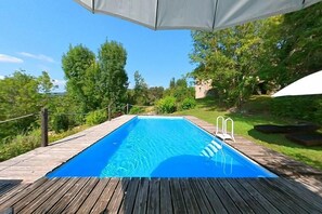 A heated pool - Gîtes de France® - Eden Lot (CAMBURAT)