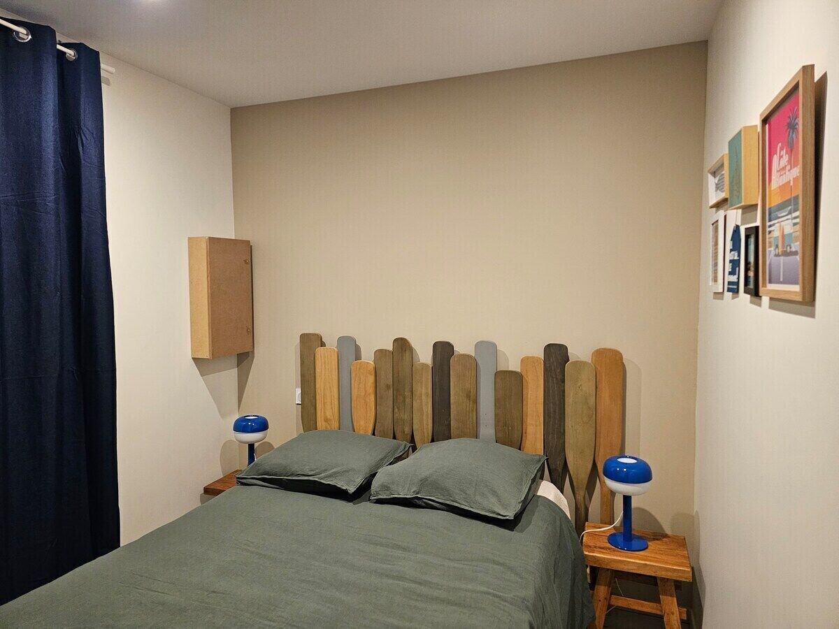 1 chambre, lit parapluie, Wi-Fi gratuit, draps fournis