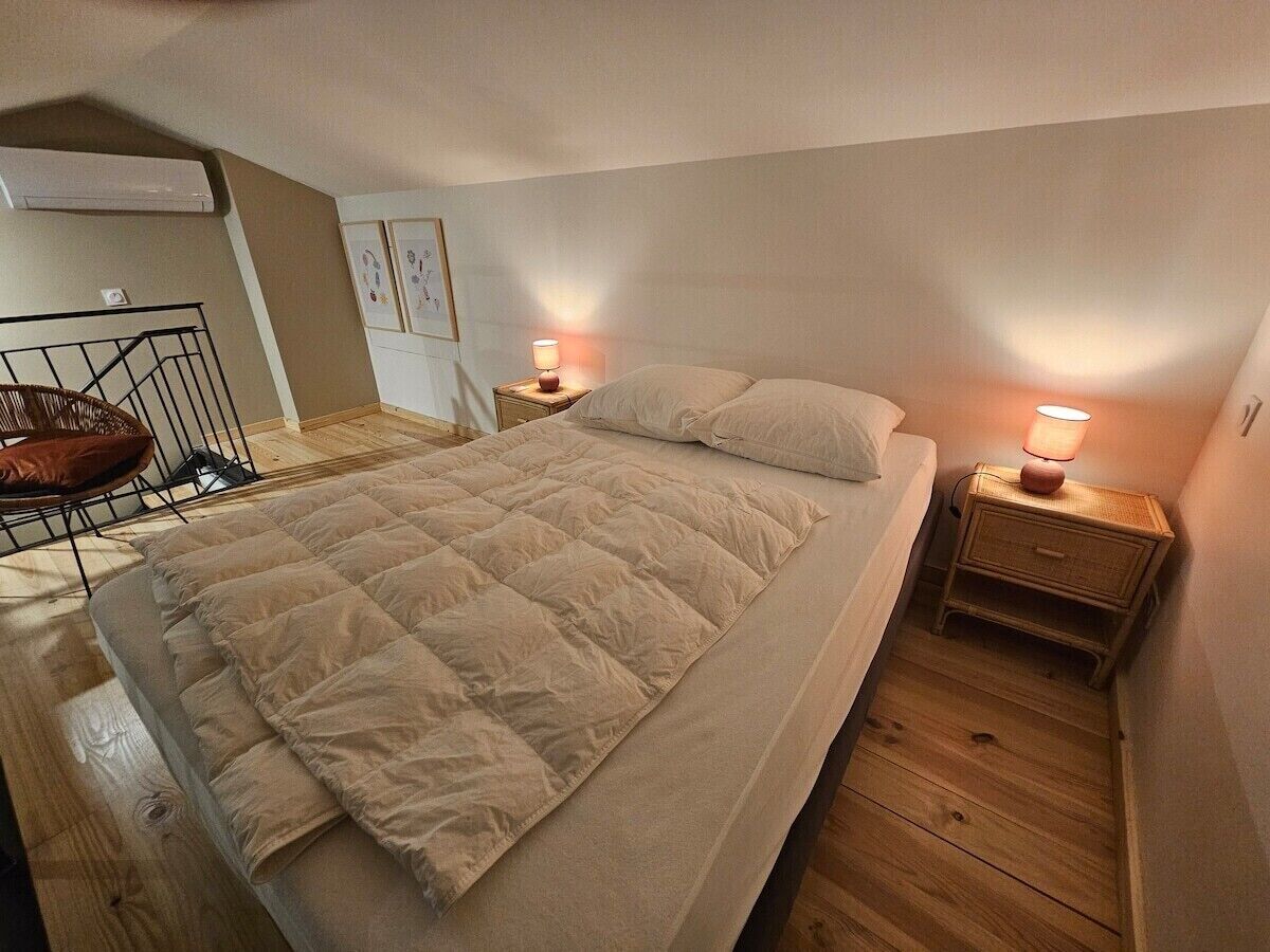 2 habitaciones, cuna de viaje, wifi gratis y ropa de cama 