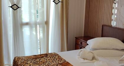 Enchanted Pink House, Charming Chalet - Gramado, RS