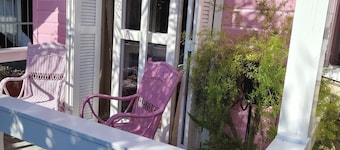Enchanted Pink House, Charming Chalet - Gramado, RS