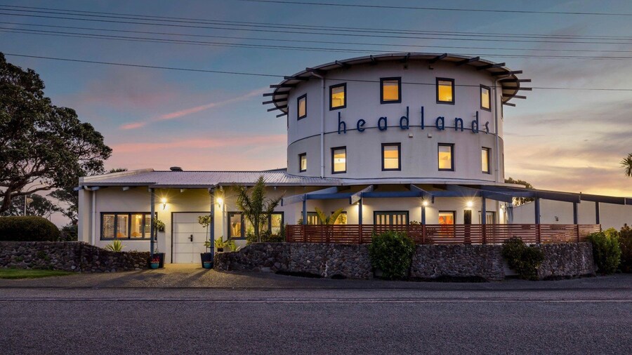 Headlands Hotel