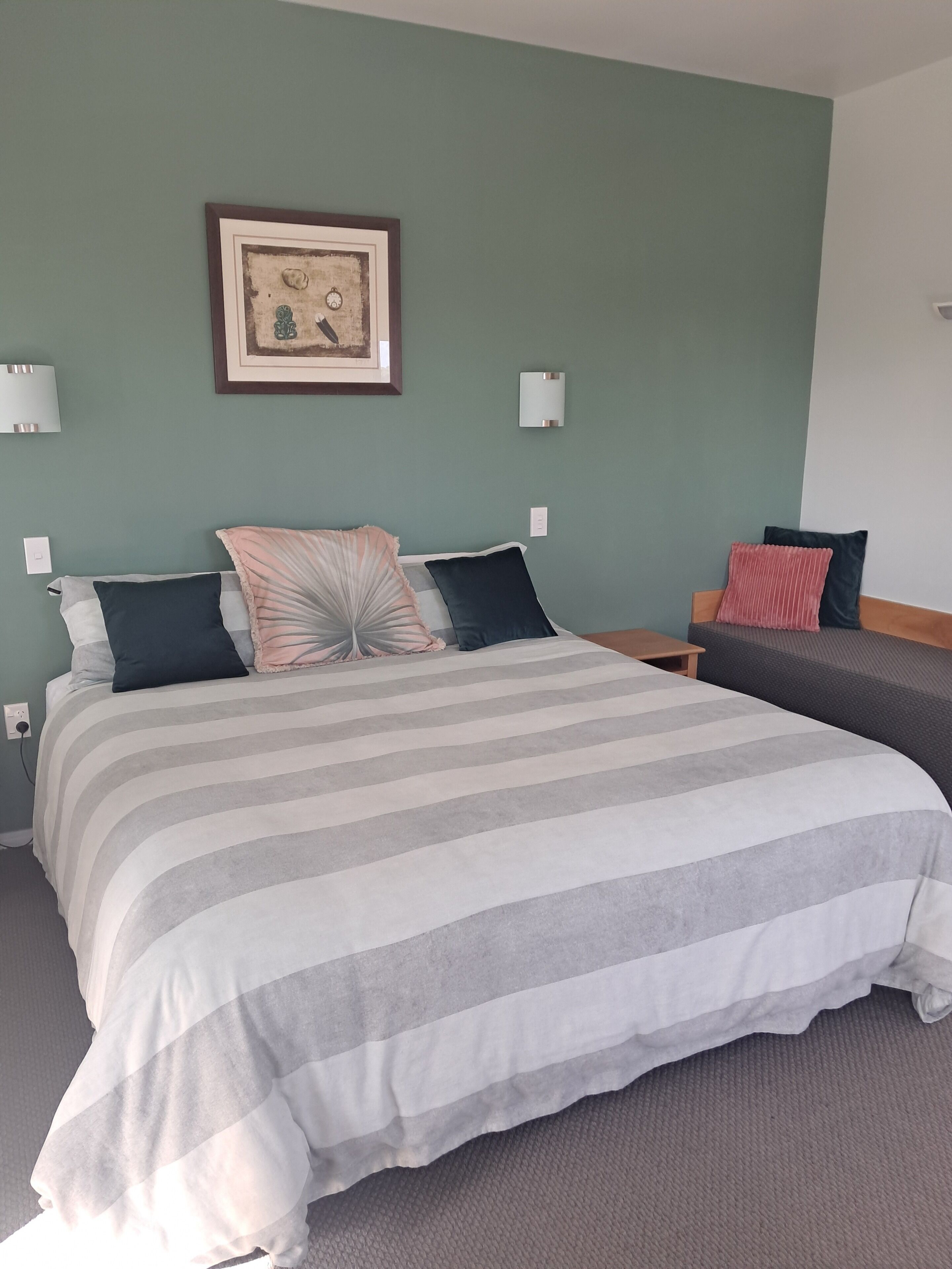 Deluxe Suite, Mountain View | Laptop workspace, blackout drapes, iron/ironing board, free WiFi