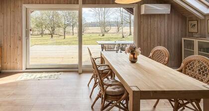 Beautiful home in Ans By
