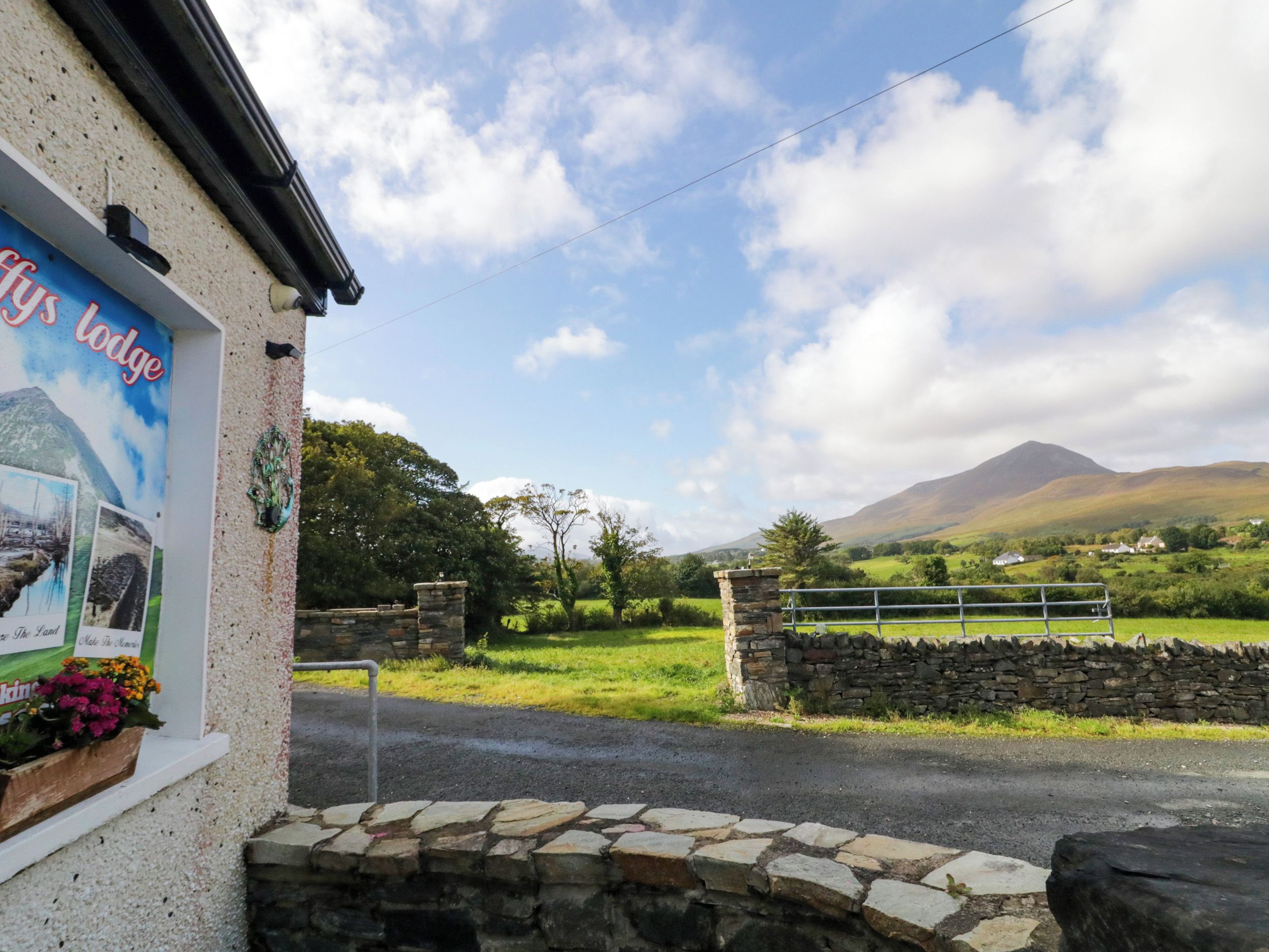 Cottage | Front of property