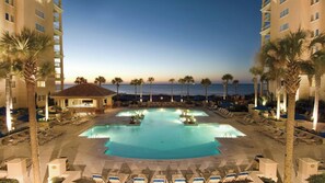 Pool - Relaxing 2-bedroom Oceanside resort in welcoming Myrtle Beach (Myrtle Beach)