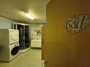 Apartment, 1 Bedroom, Sauna | Laundry - Apartment Medio in Bardu (Bardu)