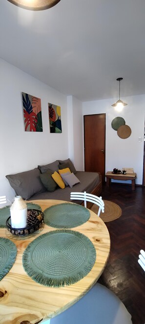 Living area - Like at Home, Apartment in the center of Cordoba Capital, close to everything! (Córdoba)