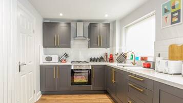 Microwave, oven, coffee/tea maker, toaster
