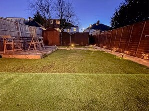 Property grounds - Cozy Garden Studio + Wi-Fi & Parking (Greater London)
