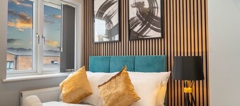 Bright & Stylish Oxford Flat w/ Terrace