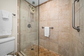Shower, hair dryer, towels, soap - Royal Kahana 411 Oceanfront 2 BD/2.5BA (Lahaina)