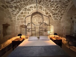 Memory-foam beds, free WiFi