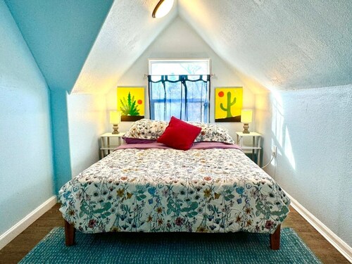 Wonderful 2-bedroom house in Denver perfect for your getaway