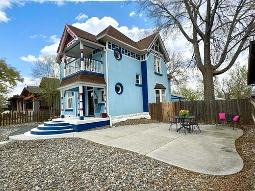 Wonderful 2-bedroom house in Denver perfect for your getaway