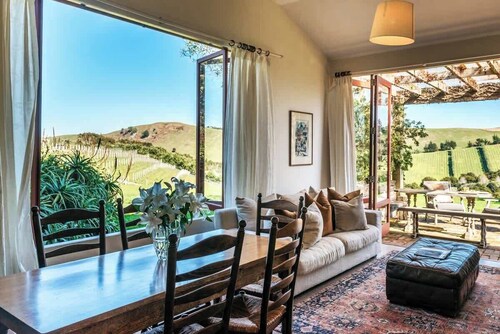 The Vineyard Cottage at Cypress Ridge Estate