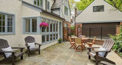 Spacious 4-bedroom house in beautiful Montclair close to World Cup stadium