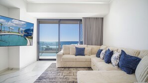 TV - RP|Soleil|R304|3BR|Bryson|OwnerX (486104) (Playa Encanto)