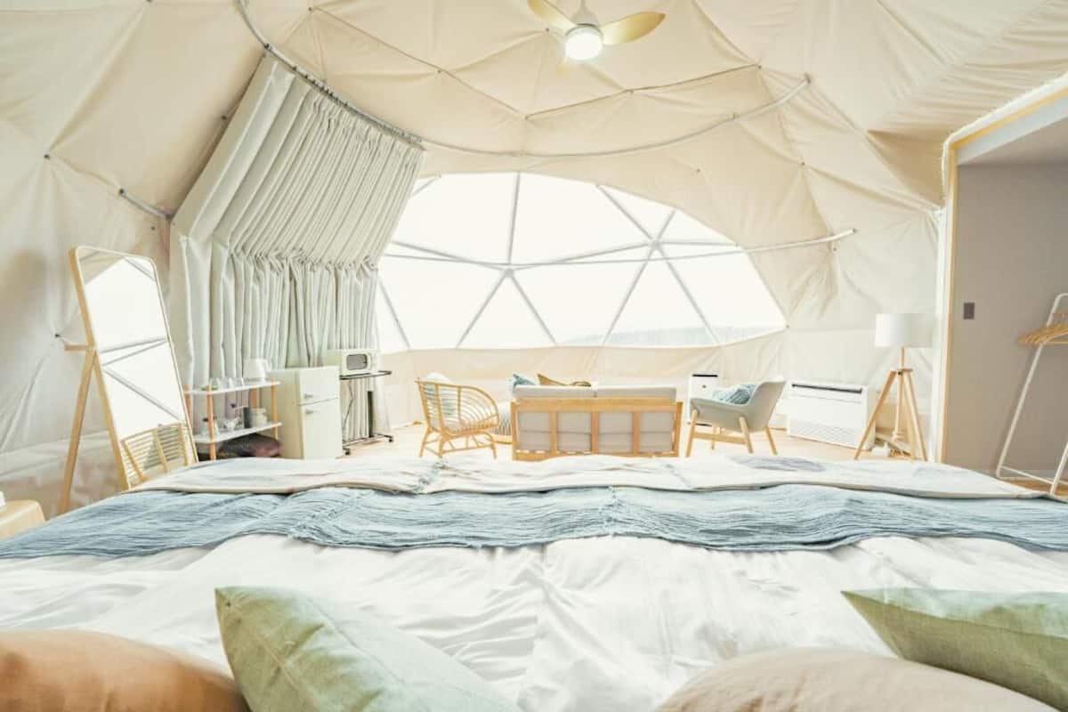 Tent, Ocean View