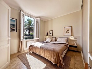 Iron/ironing board, WiFi, bed sheets - 
Seaside Villa with Private Pool 3BR • AC • Lush Tropical Garden (Antibes)