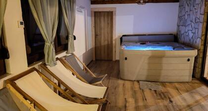 Erholung in der Natur des Velebit mit Whirlpool und Tradition