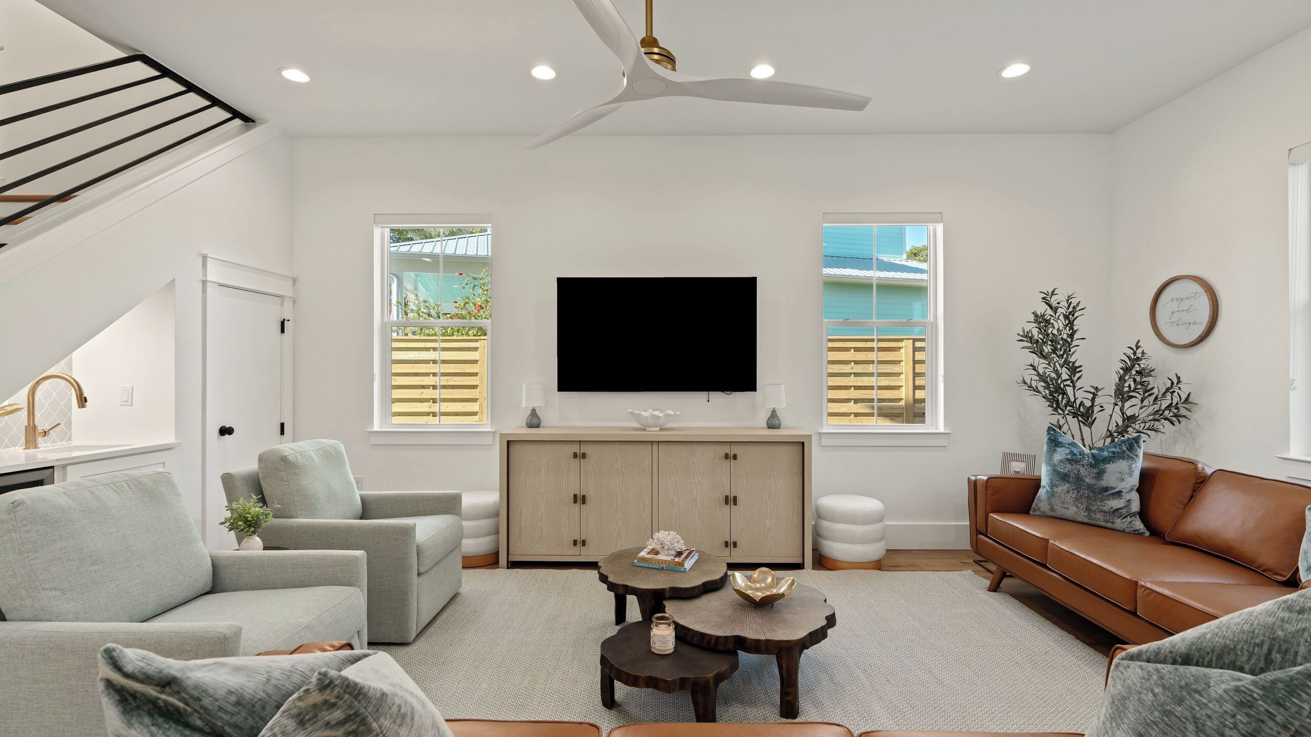 Casa (Multiple Bedrooms) | Interior