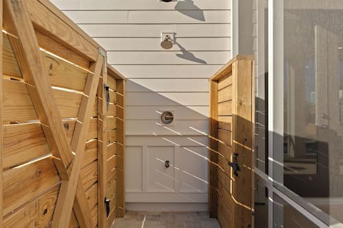 House (Multiple Bedrooms) | Interior