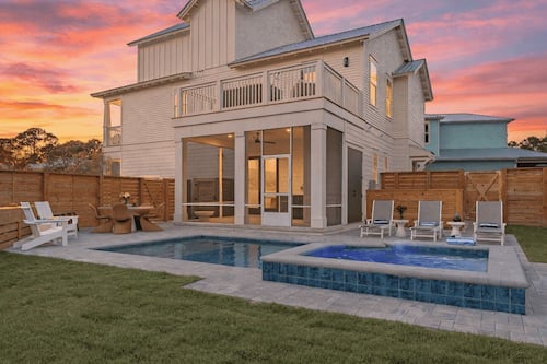 House (Multiple Bedrooms) | Front of property