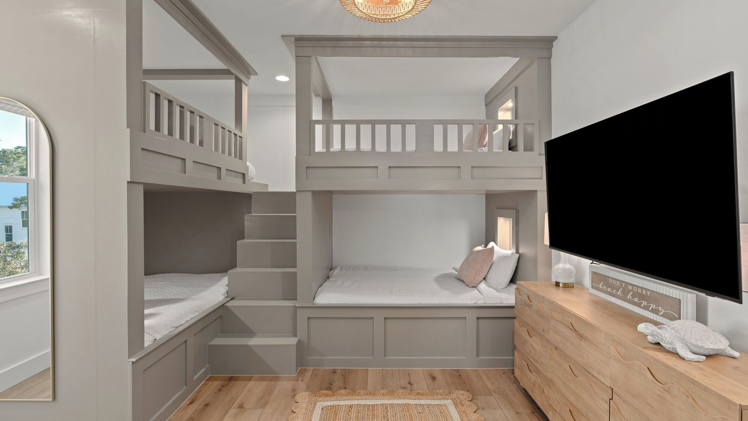 House (Multiple Bedrooms) | Interior