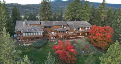 Eagle's Bluff Estate on Flathead Lake near Glacier National Park